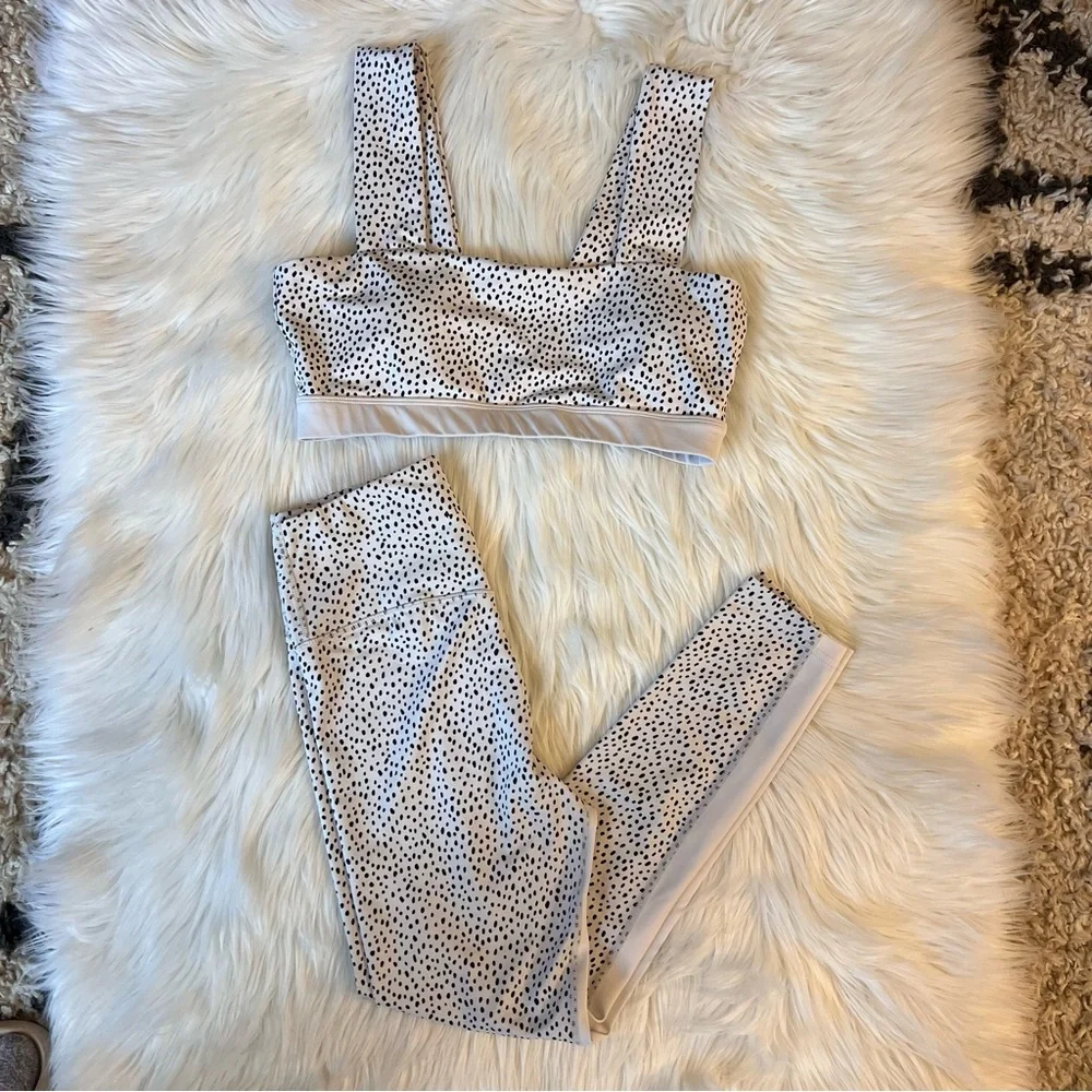 Allfenix White Montana Speckled Sports Bra & Legging Set - Picture 3 of 5
